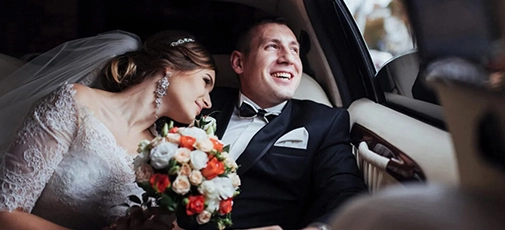 Luxury Wedding Limo & Car Rentals for Your Special Day