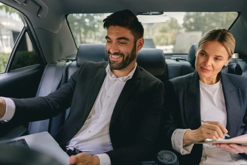 Advantages of Using a Professional Transportation Service for Business Travel