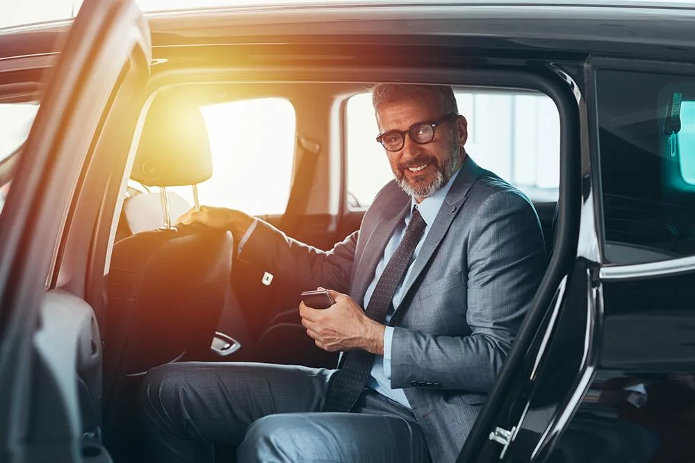 Reasons Why You Should Hire Corporate Transportation Services